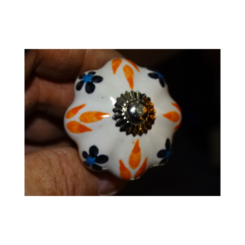 Pumpkin handle in white porcelain and 4 orange flames - silver