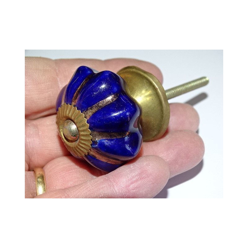 Boutons unis outremer trait doré